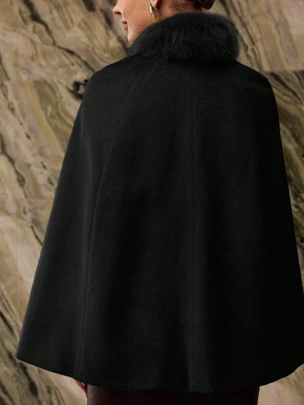 Black Elegant Women's Fuzzy Collar Cape Overcoat